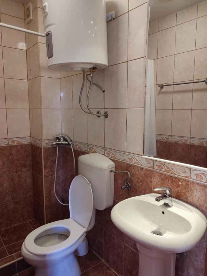 Apartments Mitrovic Podlicak Свети-Стефан Экстерьер фото