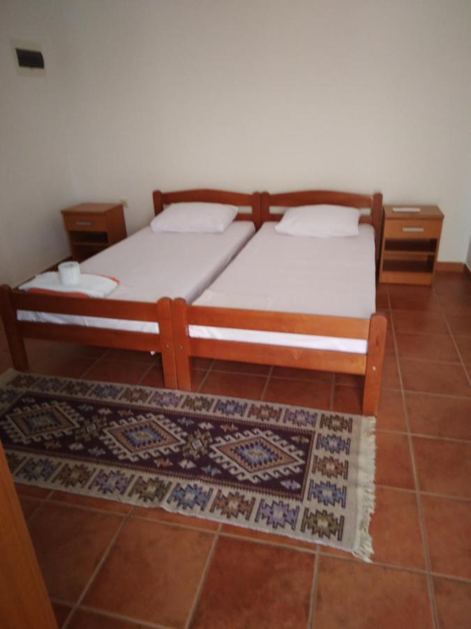 Apartments Mitrovic Podlicak Свети-Стефан Экстерьер фото